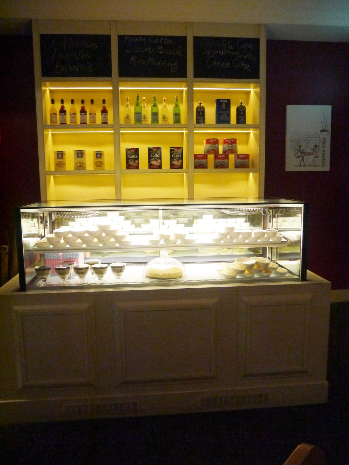 LONGTABLE LONGTABLE
