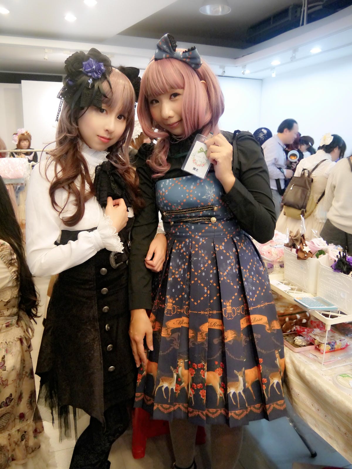 Lolita Fashion ONLY
