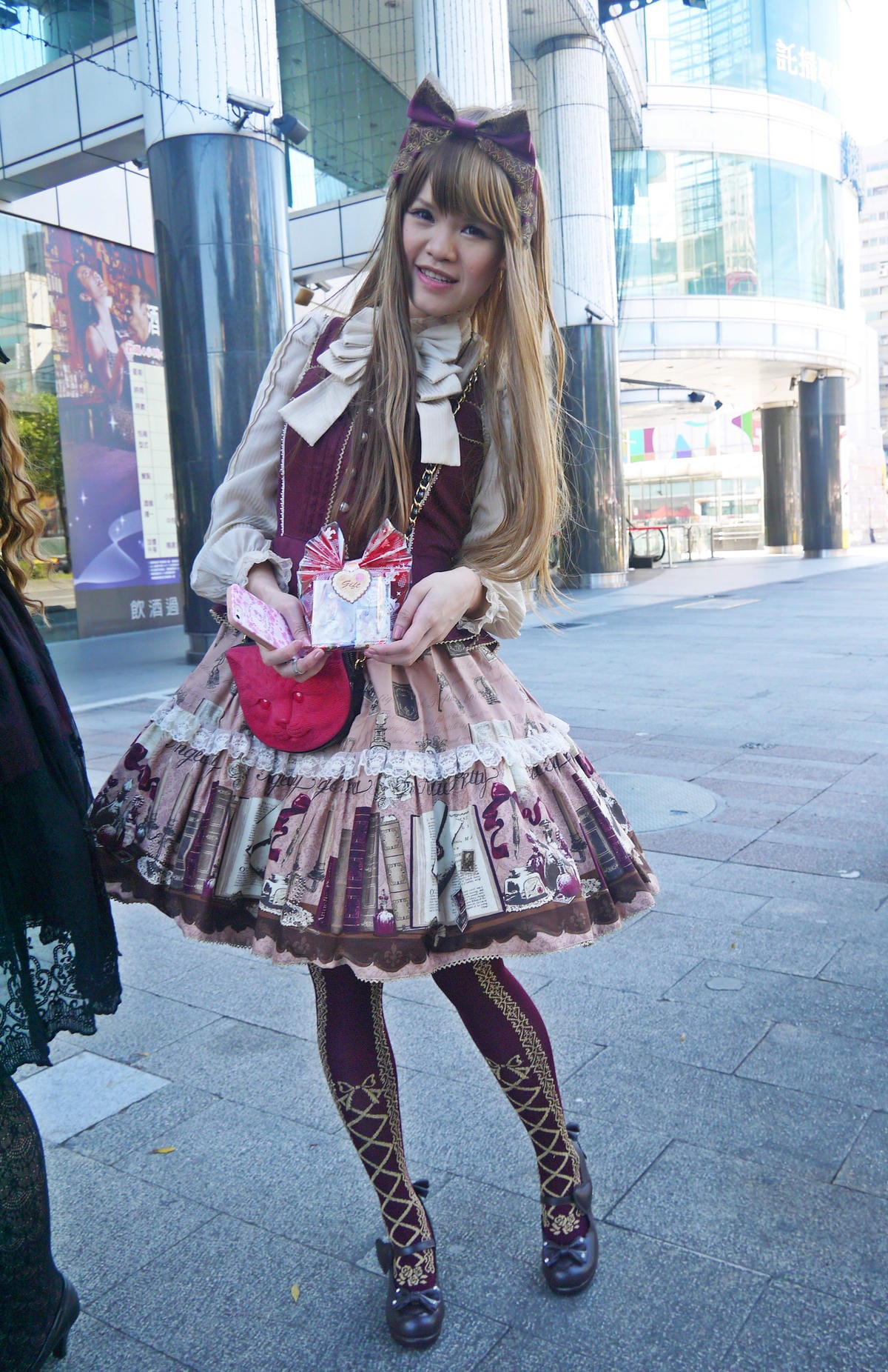Lolita Fashion ONLY