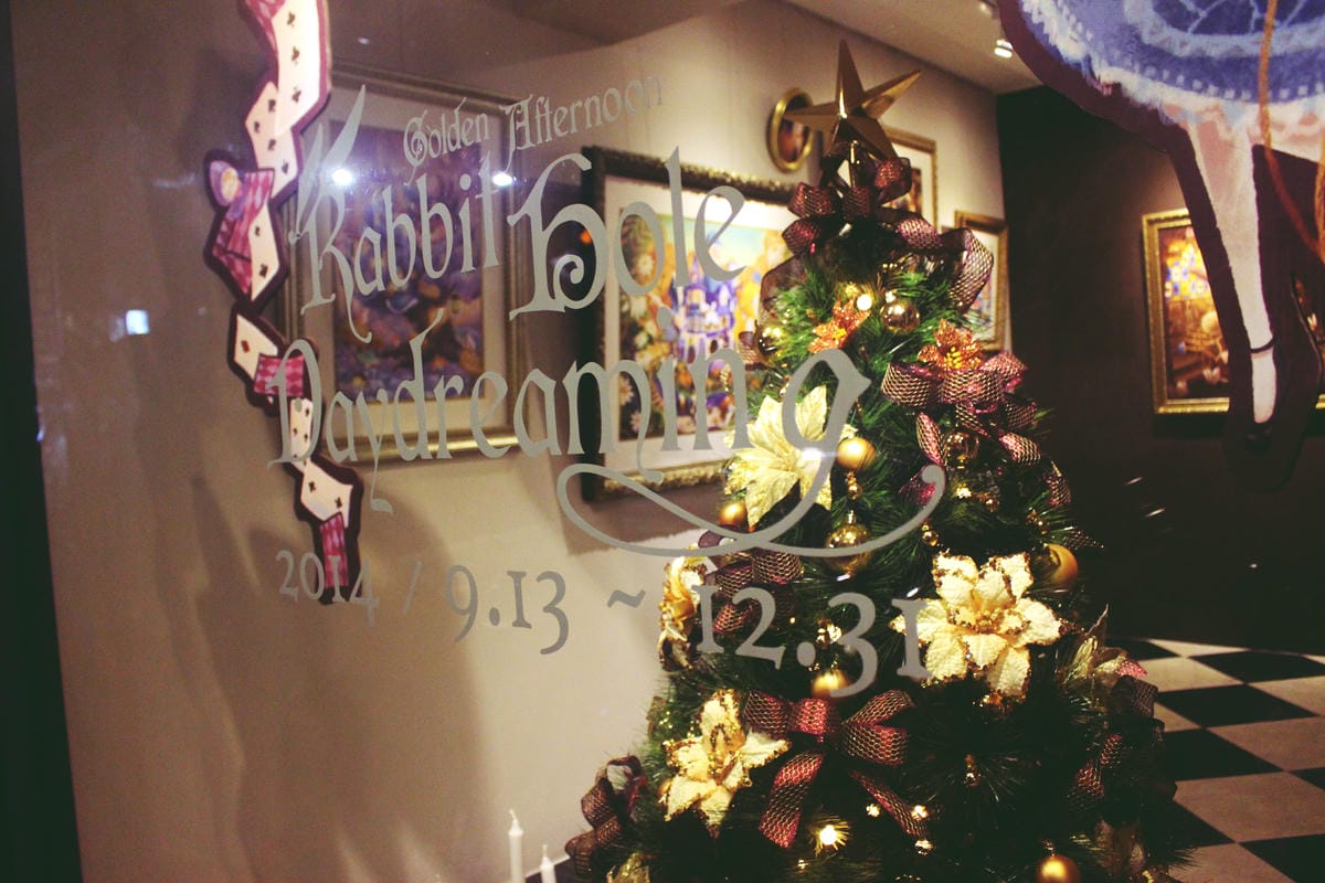 愛麗絲Christmas Window Display