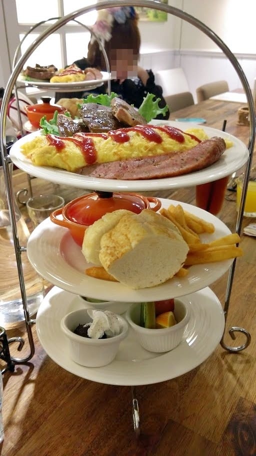 Young House Cafe 漾漾好食餐廳 - 東興店 Young House Cafe 漾漾好食餐廳 - 東興店