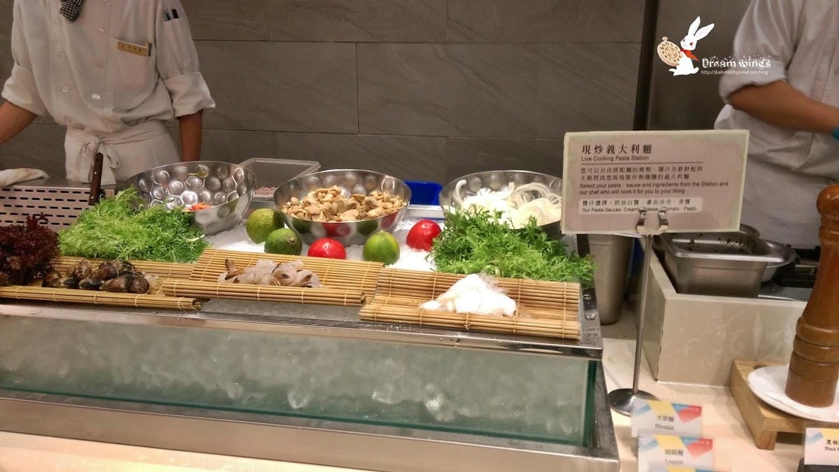 漢來海港台茂店