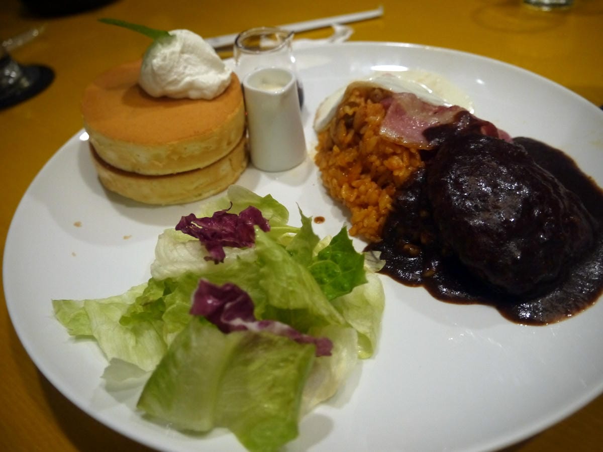 Mee's Café Taiwan Mee's Café Taiwan