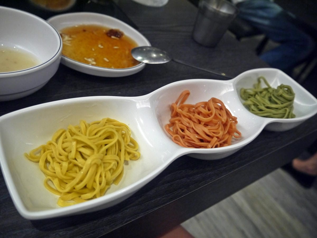 孔陵一隻雞 孔陵一隻雞
