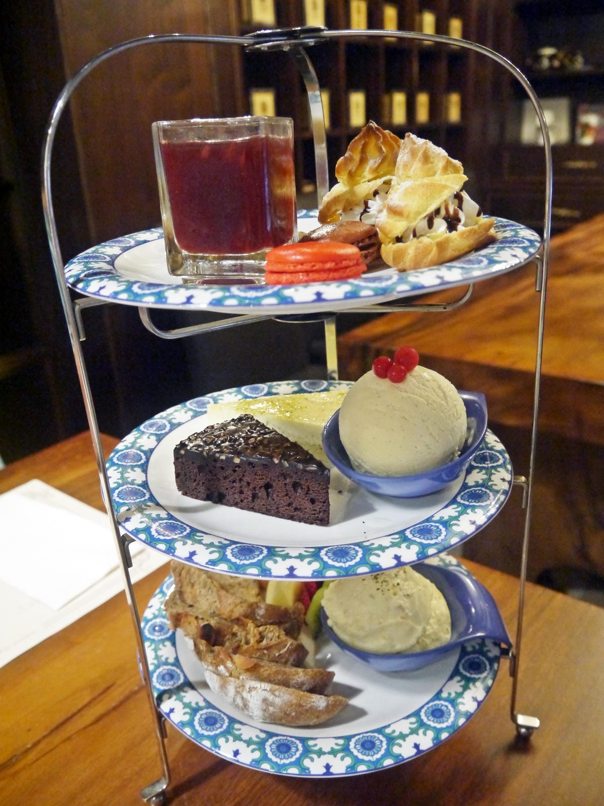 B%26;G Tea Bar B%26;G Tea Bar