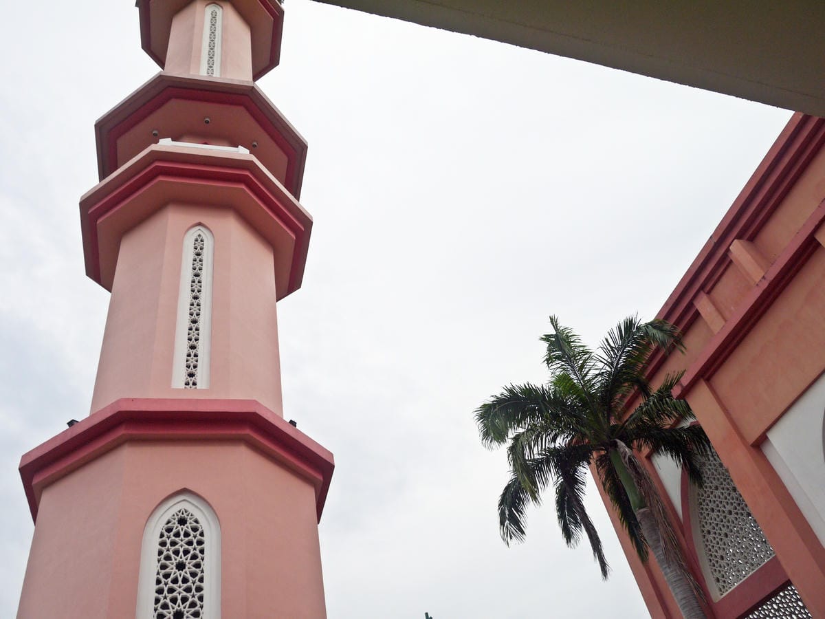 Masjid Universiti Malaysia Sabah, Kota Kinabalu Masjid Universiti Malaysia Sabah, Kota Kinabalu