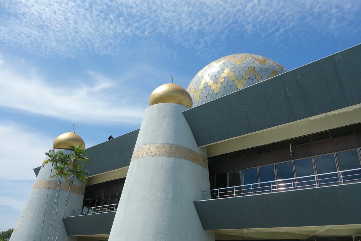 Masjid Bandaraya Likas Masjid Bandaraya Likas