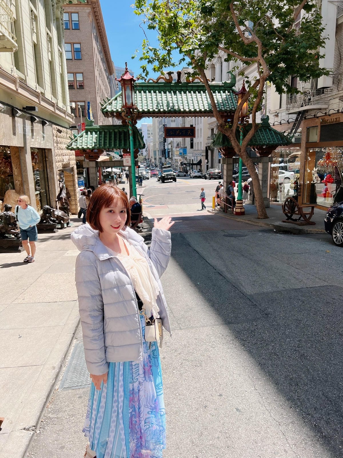 龍門 Chinatown Dragon Gate 龍門 Chinatown Dragon Gate