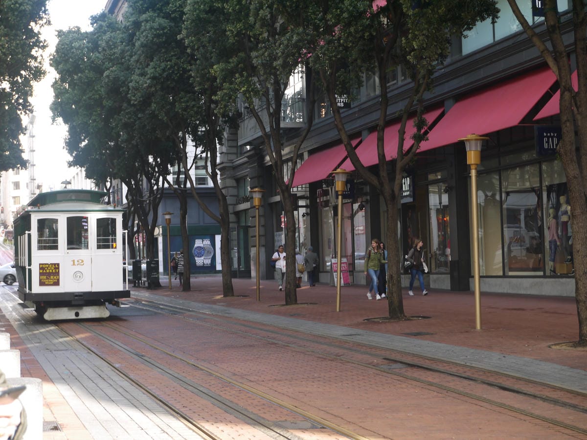 Powell St. Cable Car Turnaround Powell St. Cable Car Turnaround
