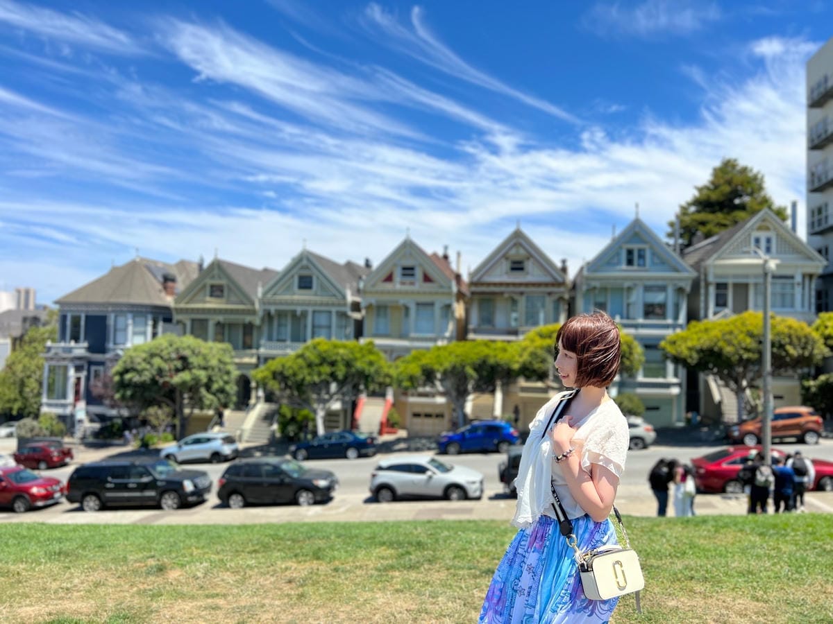 彩繪女士 The Painted Ladies 六姊妹 彩繪女士 The Painted Ladies 六姊妹