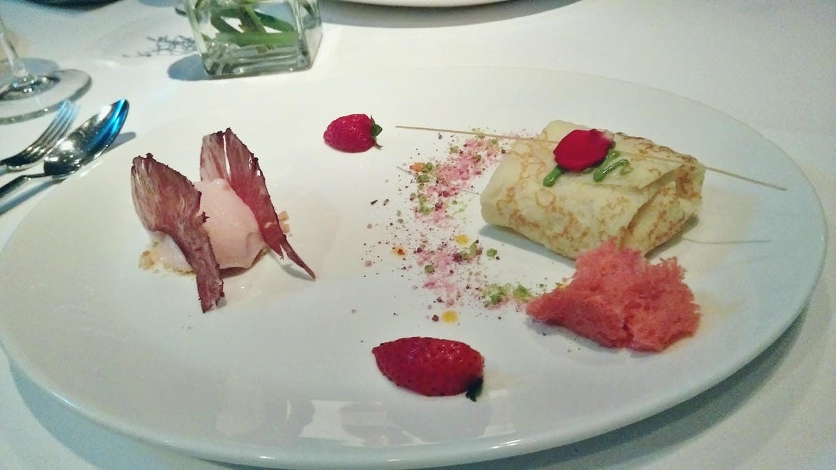 亞緻大飯店HotelOne頂餐廳 亞緻大飯店HotelOne頂餐廳