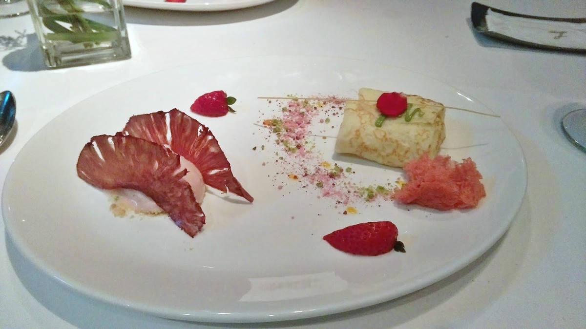 亞緻大飯店HotelOne頂餐廳 亞緻大飯店HotelOne頂餐廳
