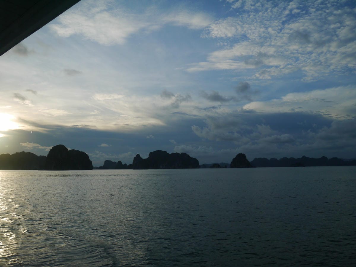 Signature Halong Cruise Signature Halong Cruise