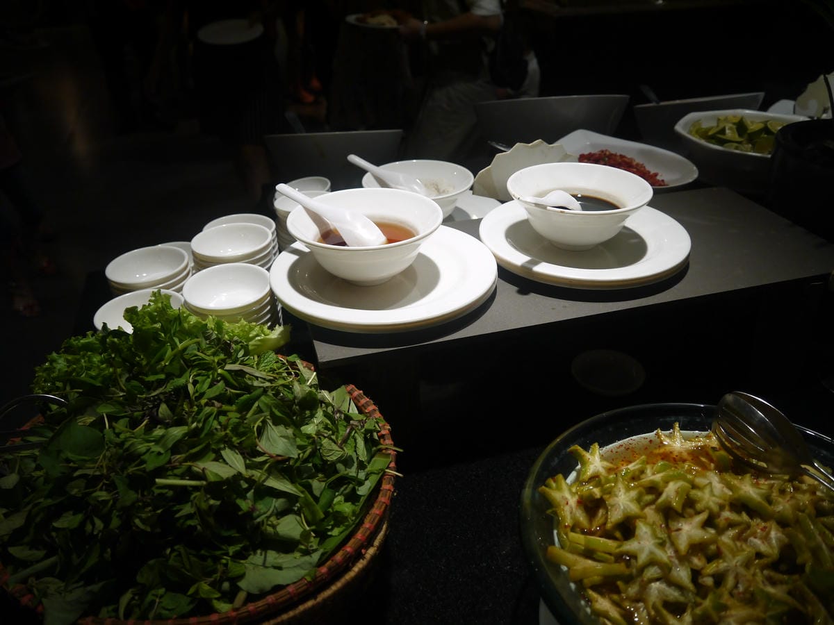 Khu Ẩm Thực Sen Tây Hồ