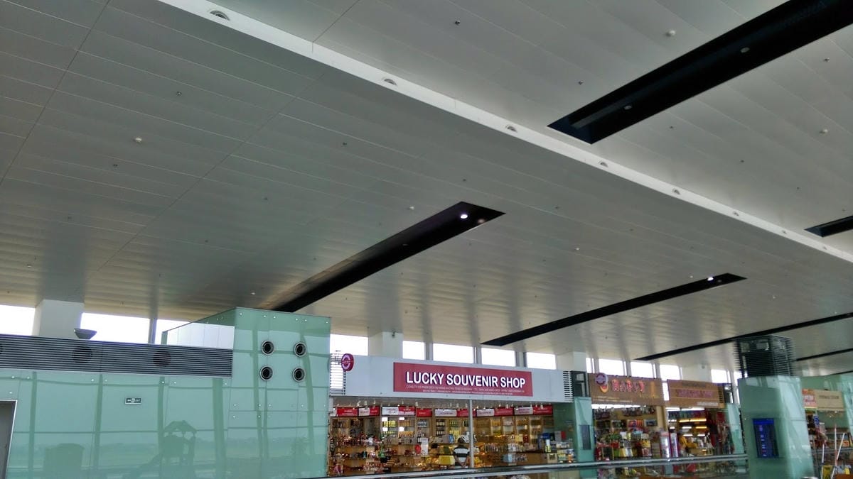 Noi Bai Airport, Ha Noi, Viet Nam Noi Bai Airport, Ha Noi, Viet Nam