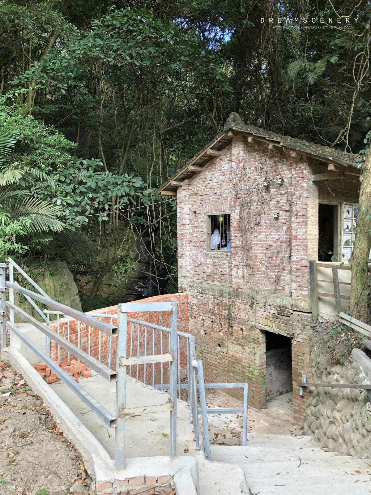巴巴坑道休閒礦場 巴巴坑道休閒礦場