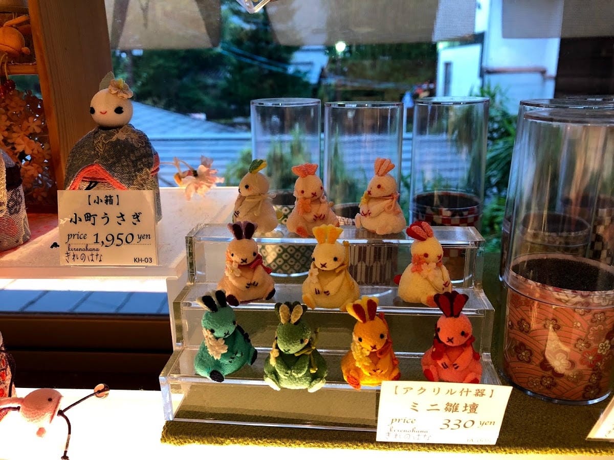 嵐山ちりめん細工館