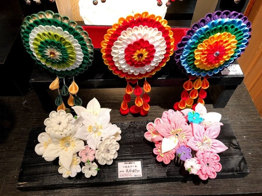 嵐山ちりめん細工館