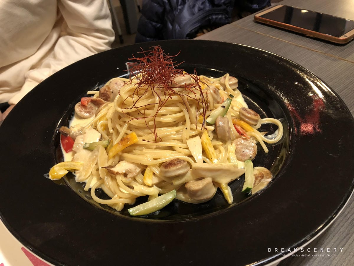 瑪德蓮小酒館Cafe Madeleine 瑪德蓮小酒館Cafe Madeleine
