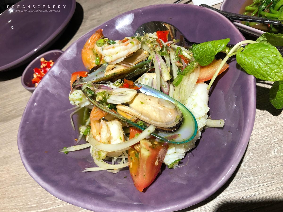 NARA Thai Cuisine Taiwan 台北忠孝SOGO店 NARA Thai Cuisine Taiwan 台北忠孝SOGO店