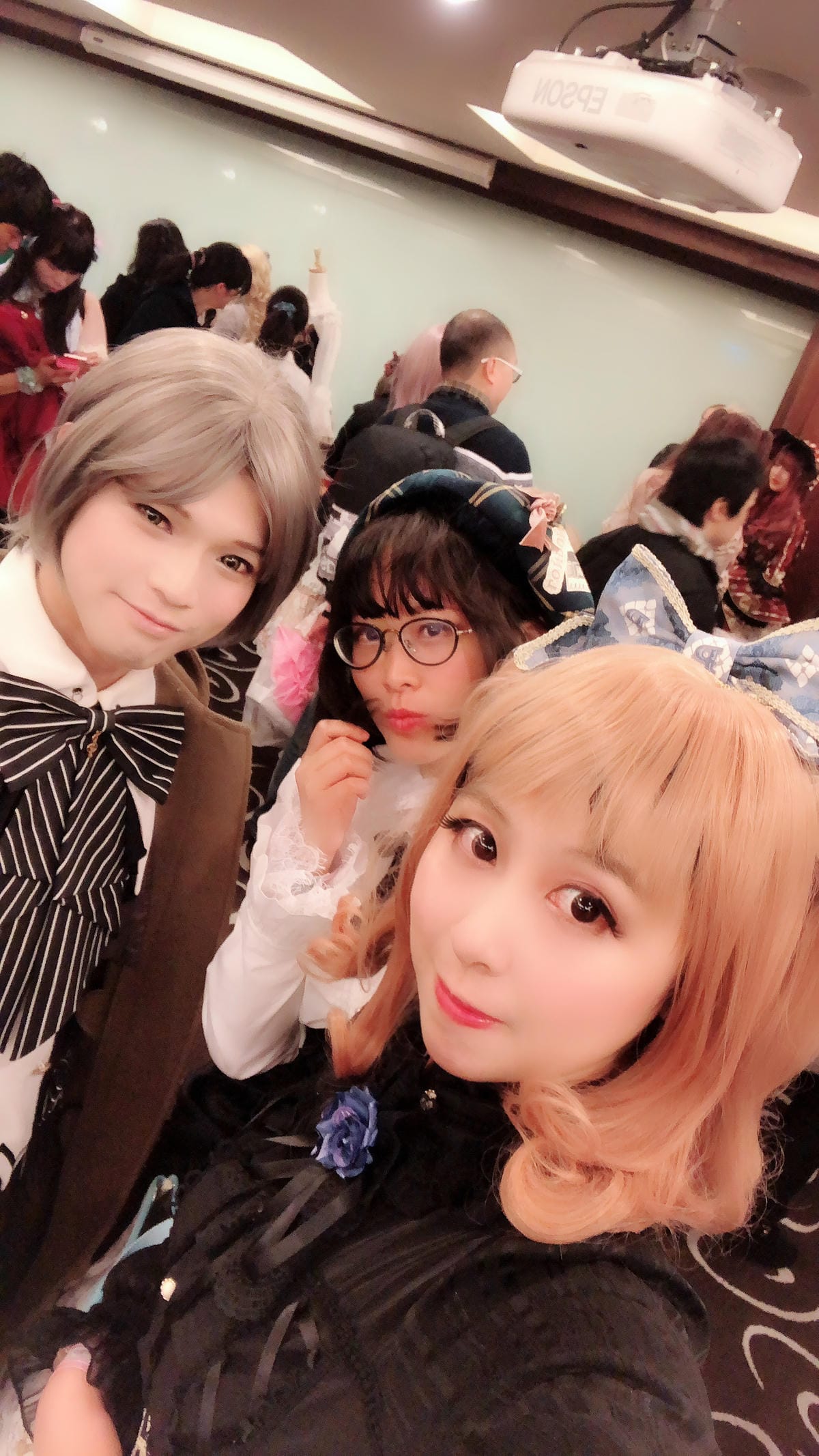 Lolita衣物買賣交流市集