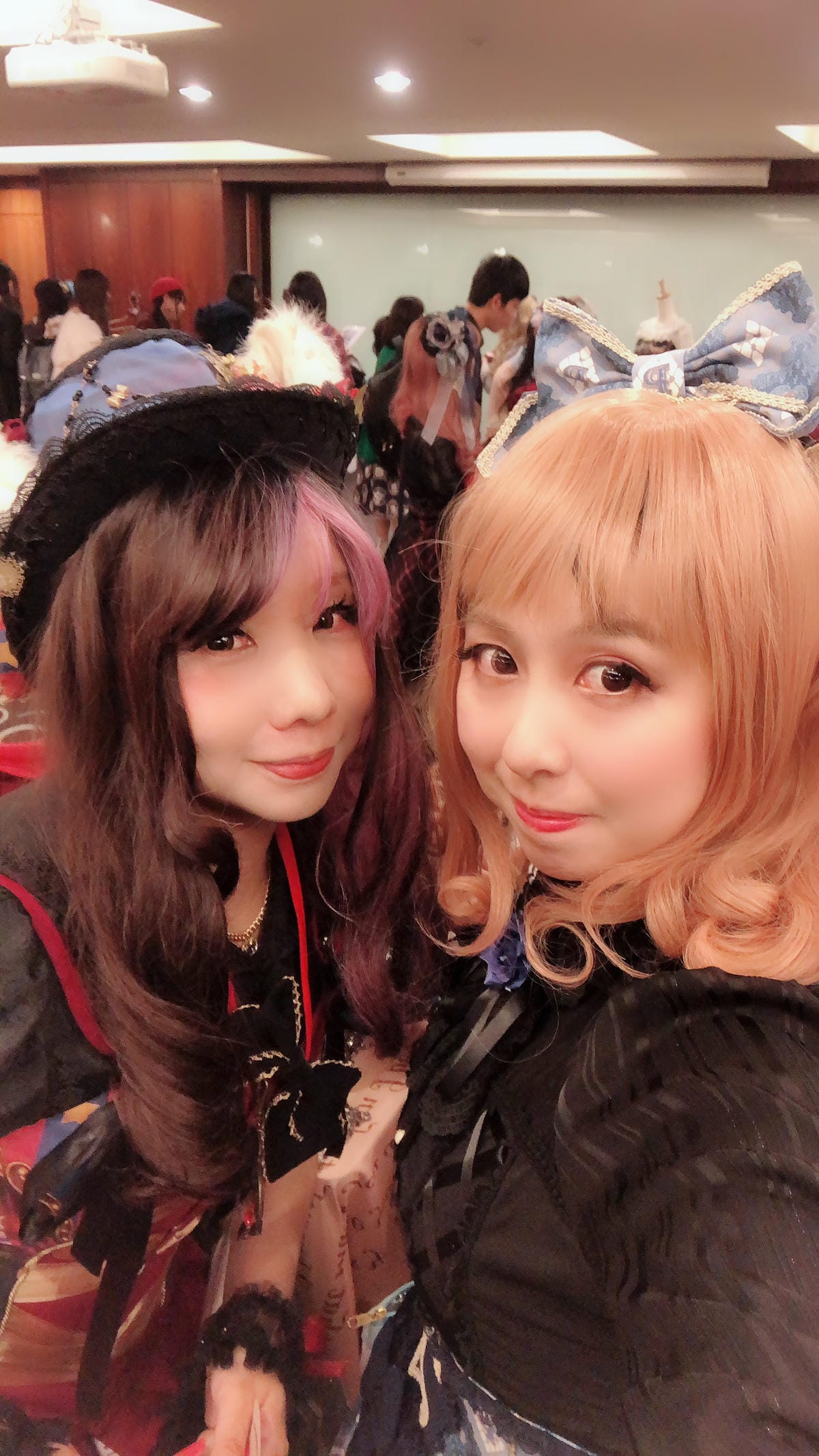 Lolita衣物買賣交流市集