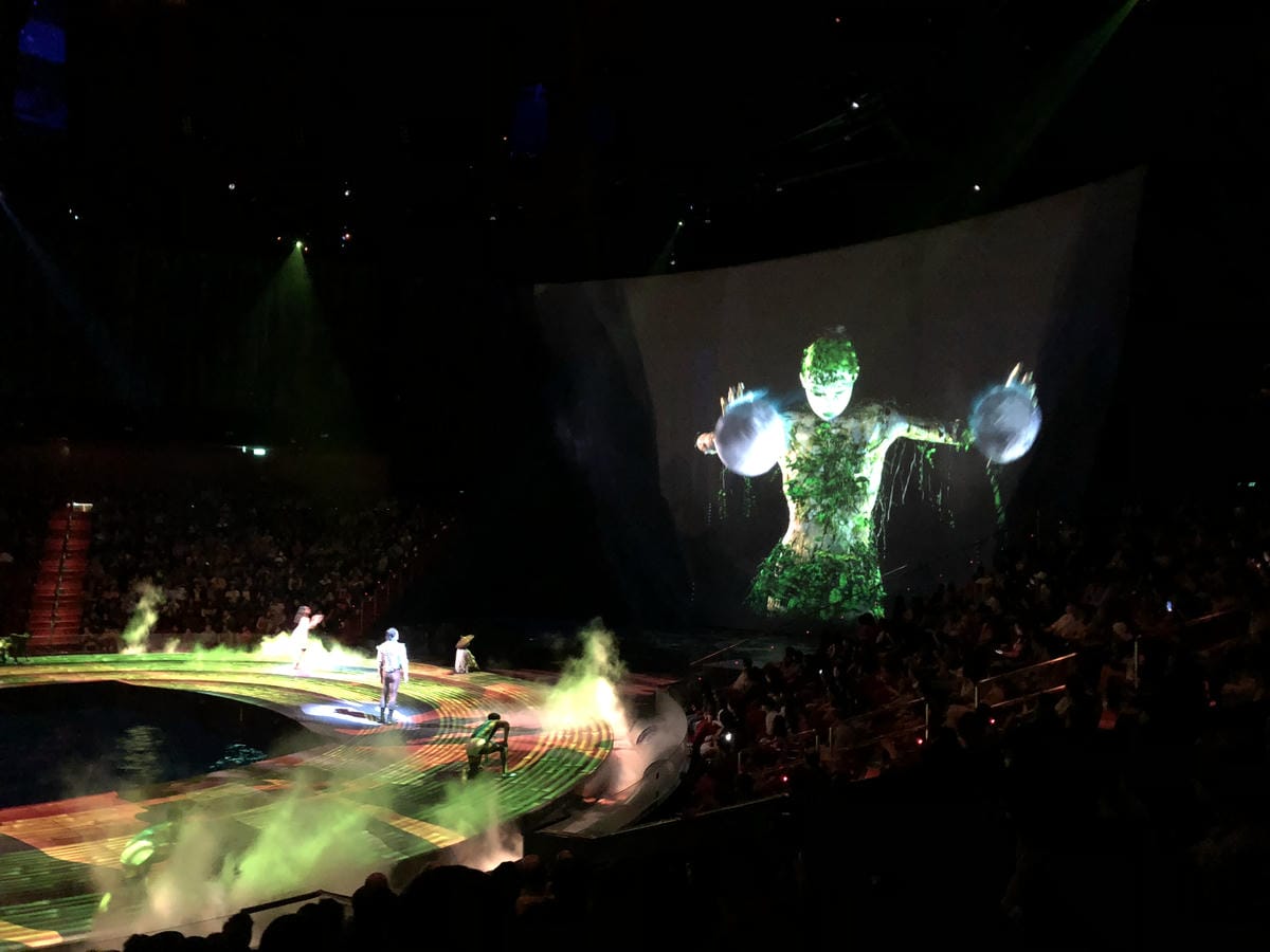 「水舞間」The House of Dancing Water 「水舞間」The House of Dancing Water