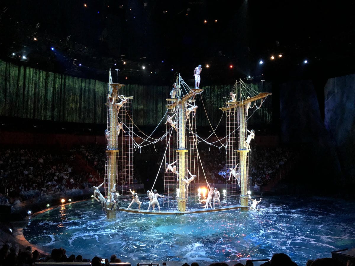 「水舞間」The House of Dancing Water 「水舞間」The House of Dancing Water
