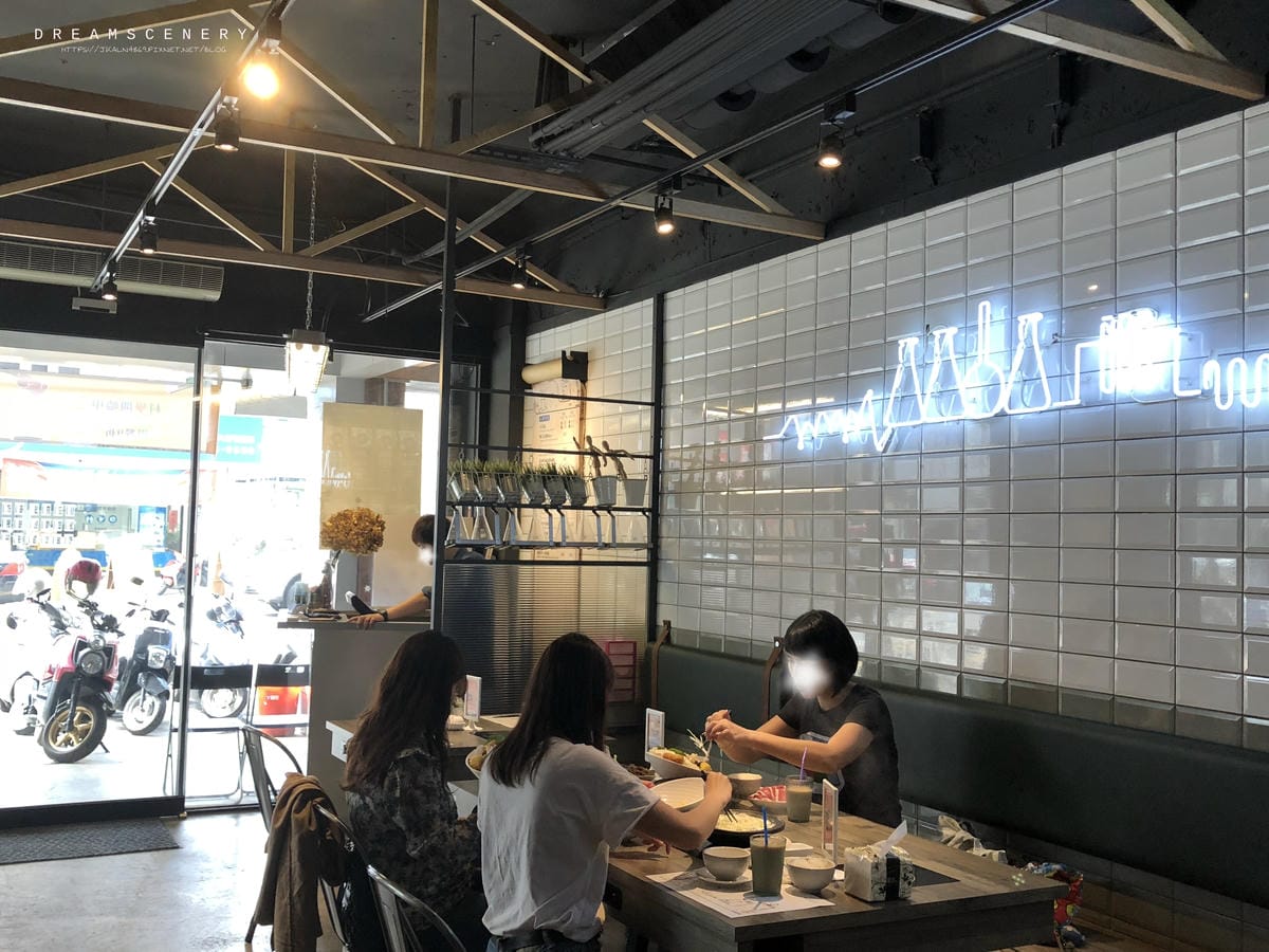 石研室 石頭火鍋 - 新竹北大店 石研室 石頭火鍋 - 新竹北大店