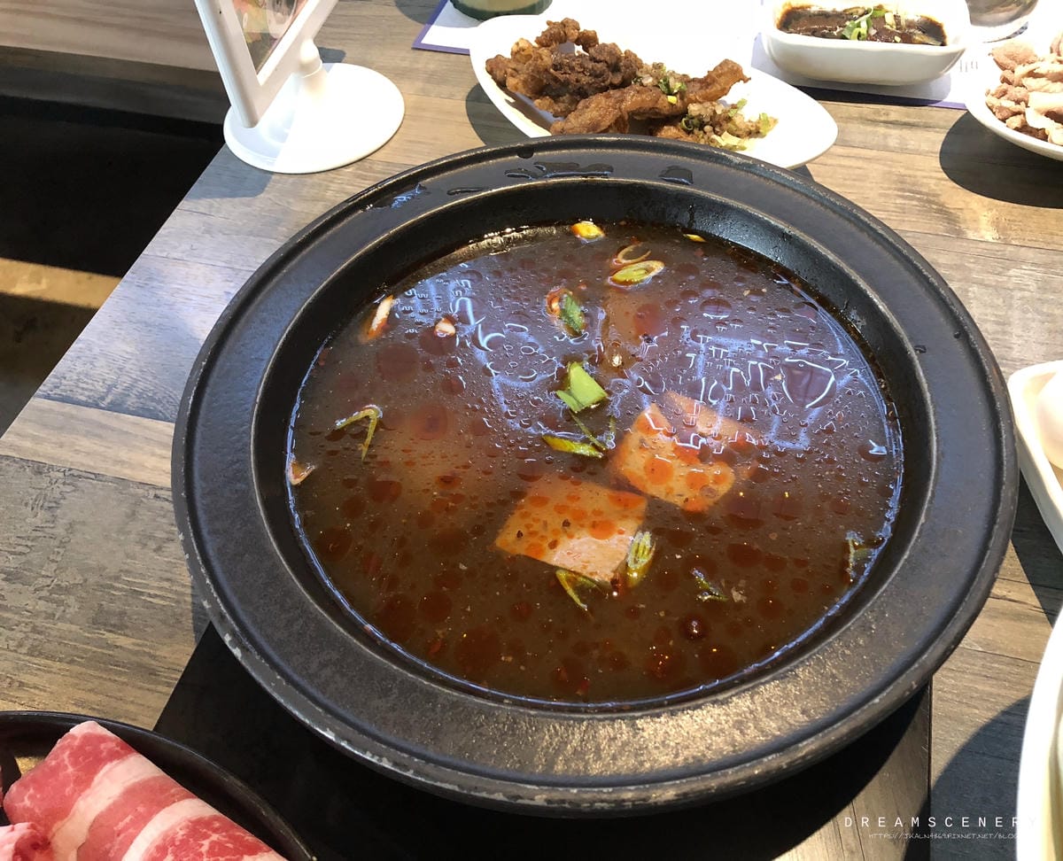石研室 石頭火鍋 - 新竹北大店 石研室 石頭火鍋 - 新竹北大店