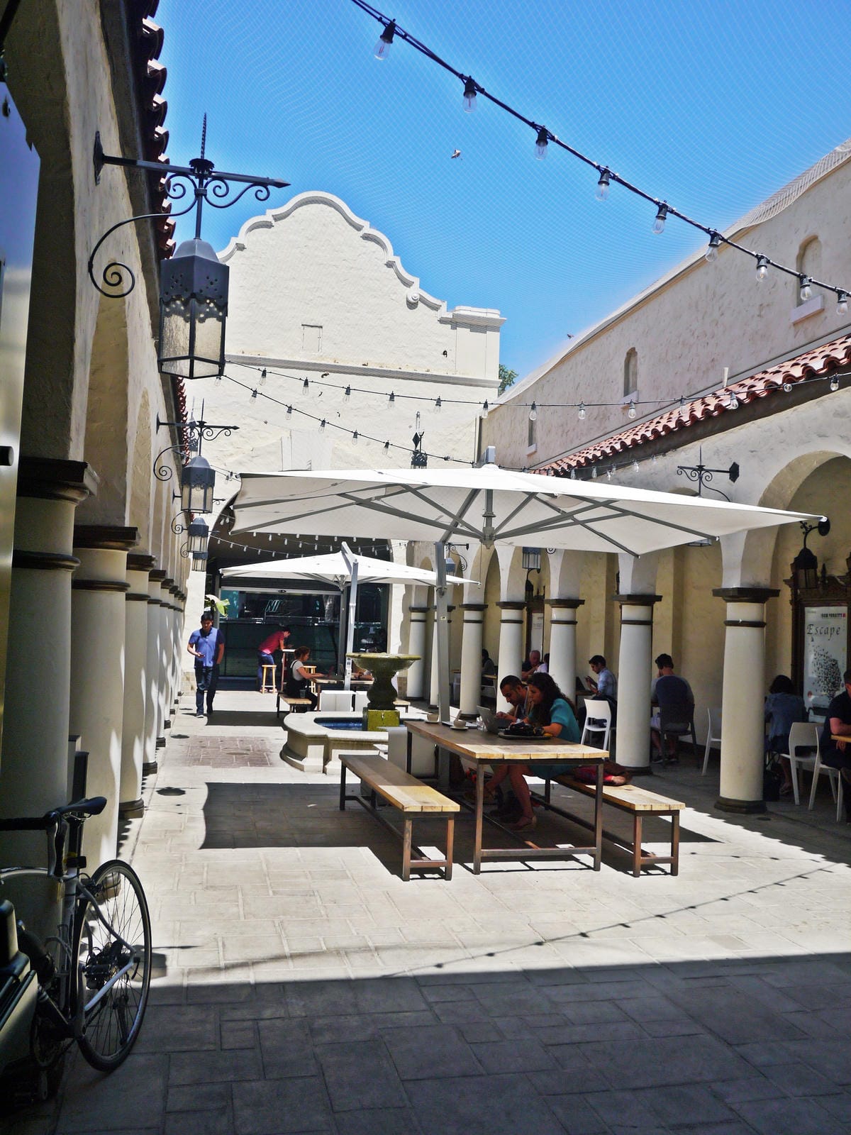 Blue Bottle Coffee (帕羅奧圖) Blue Bottle Coffee (帕羅奧圖)
