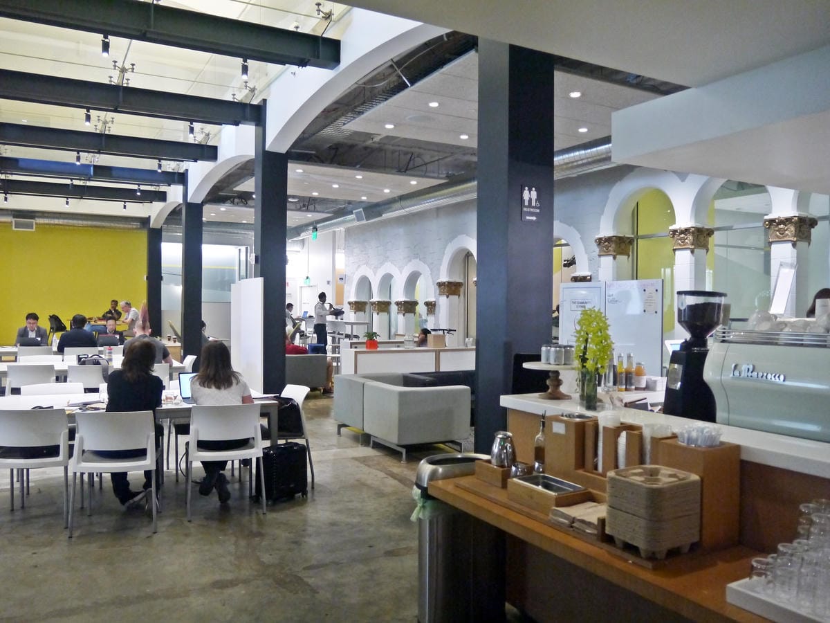Blue Bottle Coffee (帕羅奧圖) Blue Bottle Coffee (帕羅奧圖)