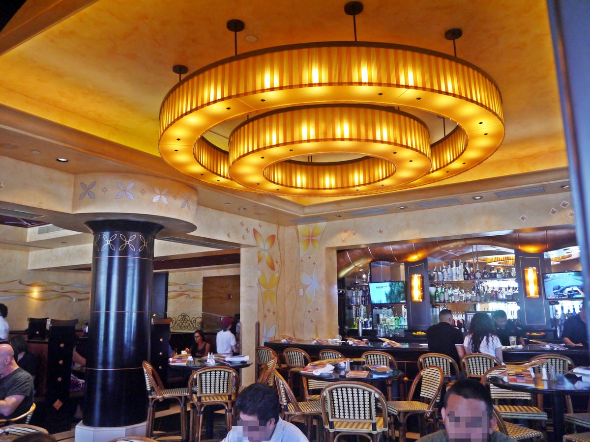 The Cheesecake Factory (帕薩迪納) The Cheesecake Factory (帕薩迪納)