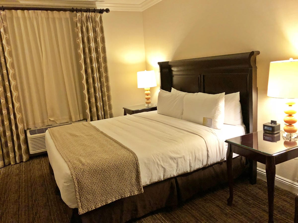 AYRES HOTEL ORANGE AYRES HOTEL ORANGE