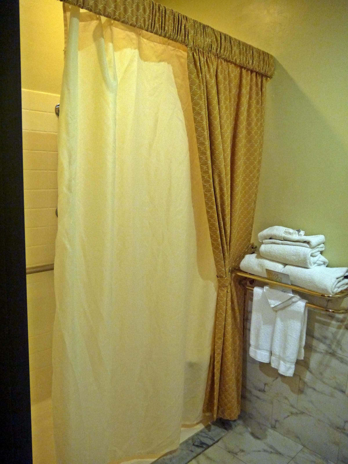 【美國- Los Angeles】Ayres Hotel M