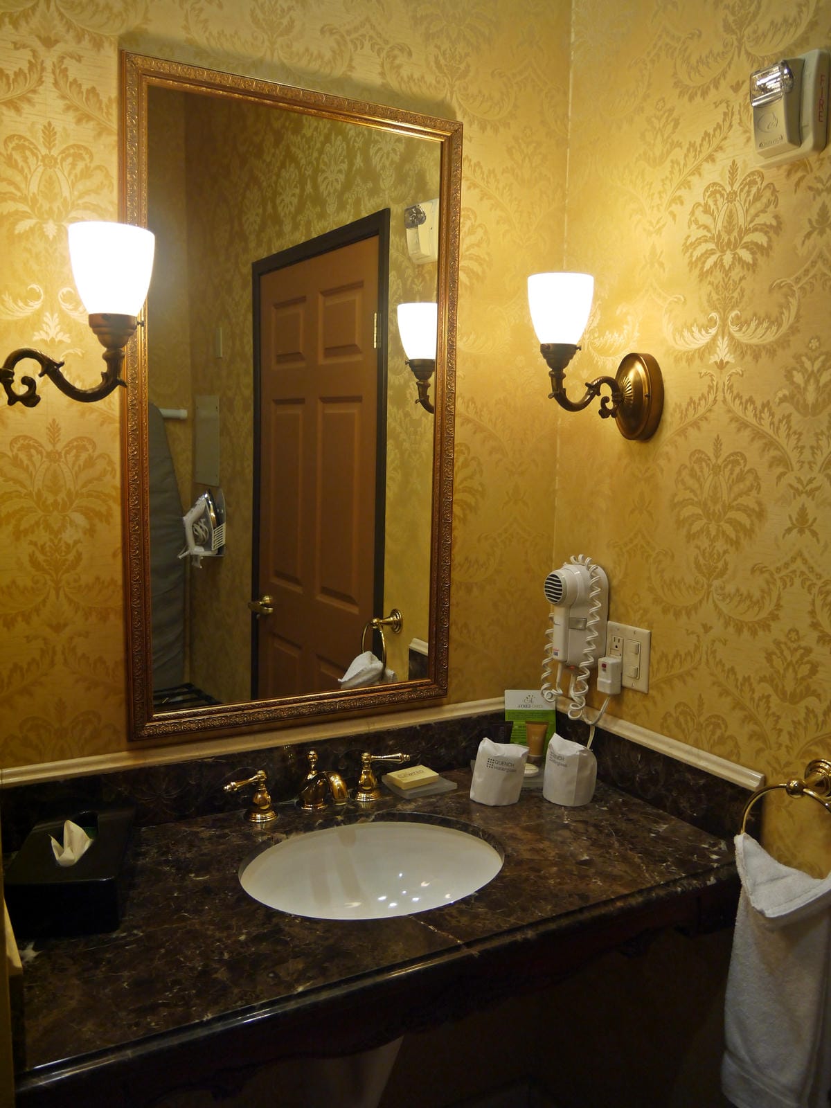 【美國- Los Angeles】Ayres Hotel M