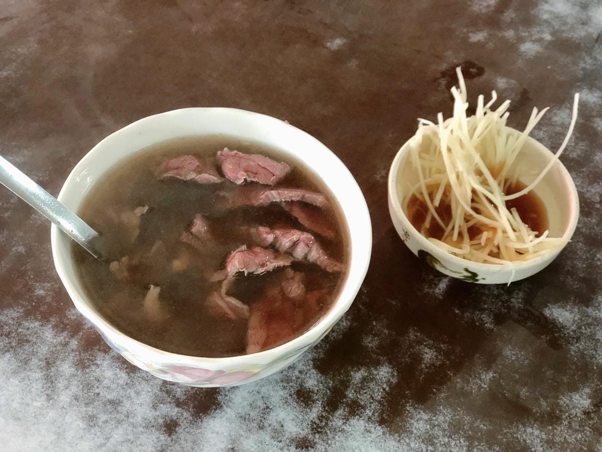 台南海安路-六千牛肉湯 台南海安路-六千牛肉湯