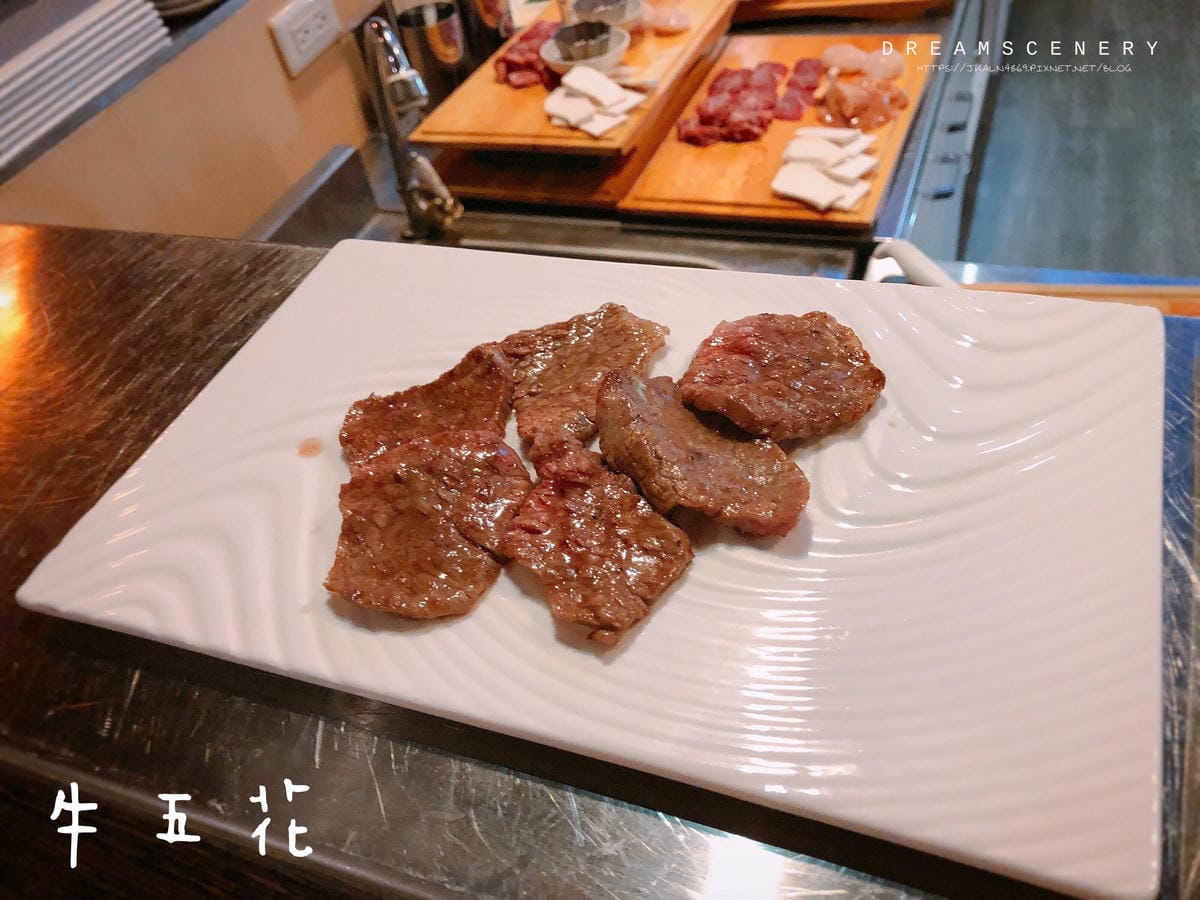 極賀燒肉專賣Bar 極賀燒肉專賣Bar