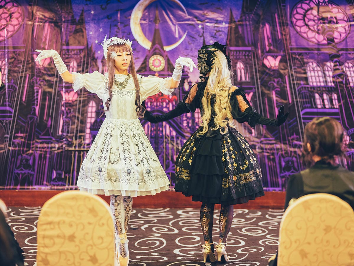 月下舞踏會2-魔女密會 新品發表走秀展演 月下舞踏會2-魔女密會 新品發表走秀展演