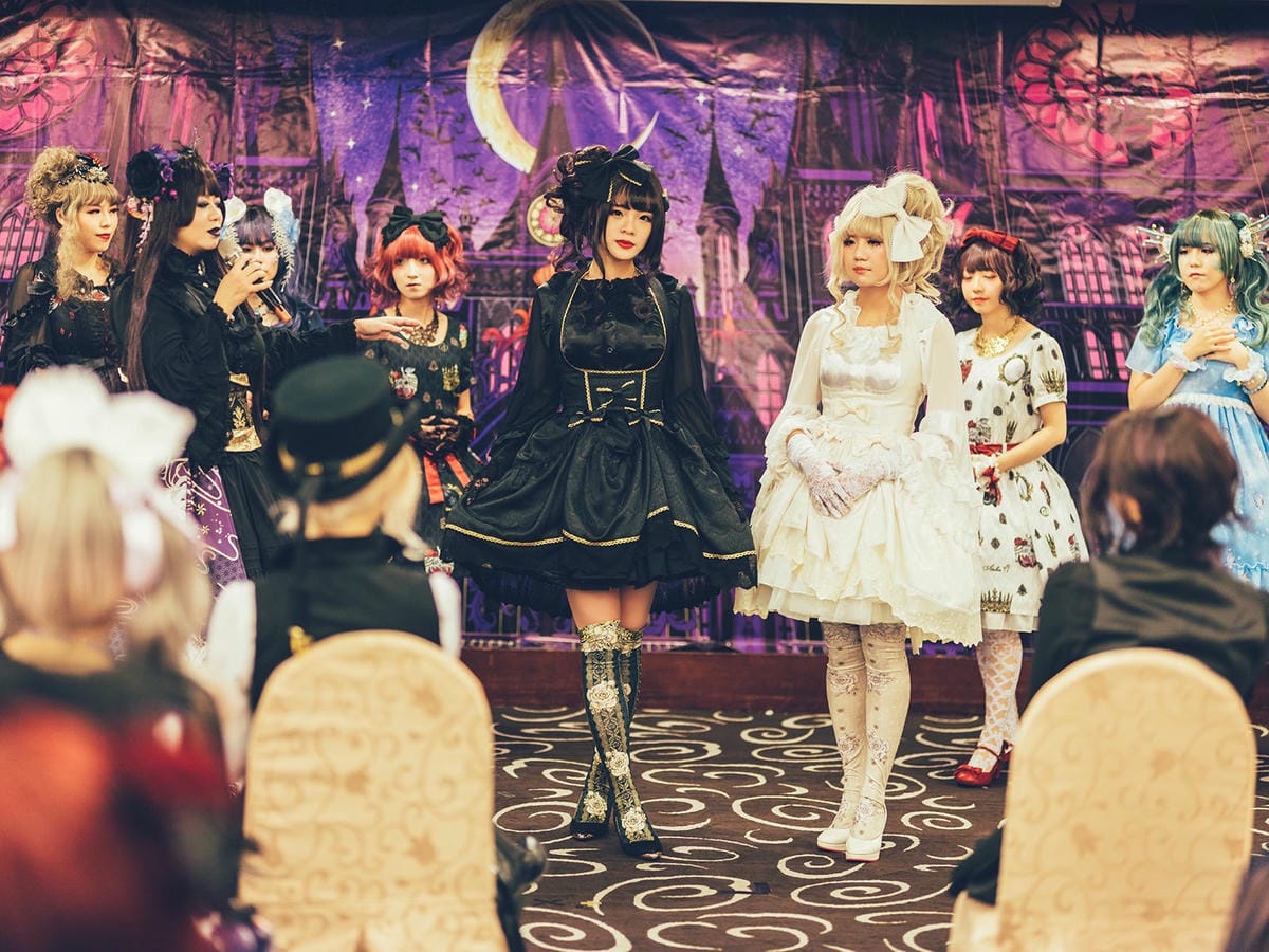 月下舞踏會2-魔女密會 新品發表走秀展演 月下舞踏會2-魔女密會 新品發表走秀展演