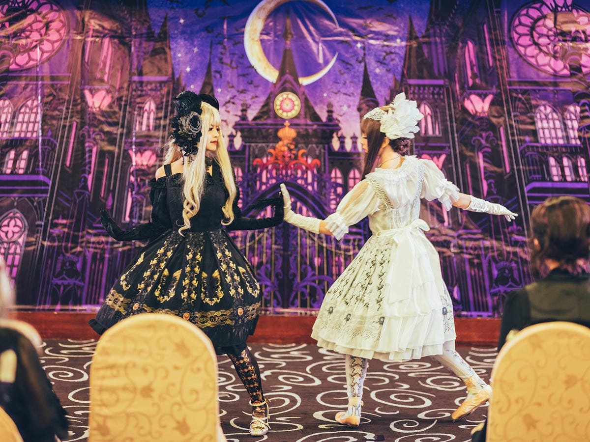 月下舞踏會2-魔女密會 新品發表走秀展演 月下舞踏會2-魔女密會 新品發表走秀展演