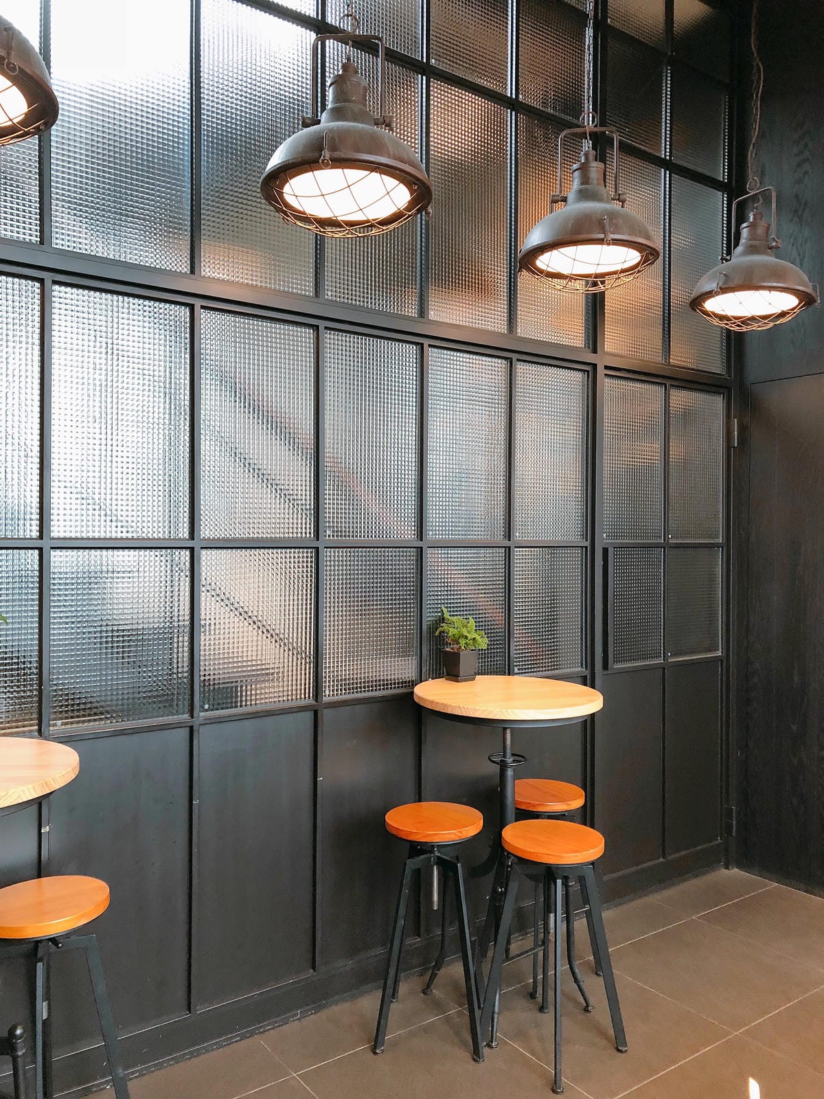 BLACK HOUSE CAFE 黑宅咖啡 BLACK HOUSE CAFE 黑宅咖啡
