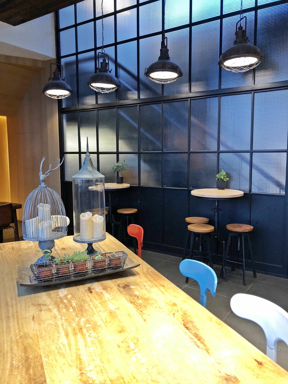 BLACK HOUSE CAFE 黑宅咖啡 BLACK HOUSE CAFE 黑宅咖啡