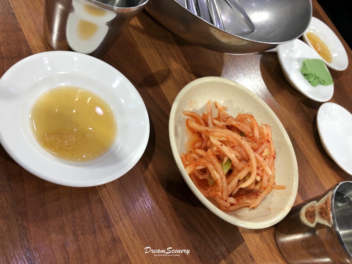 【韓國-釜山】札嘎其市場│新鮮海鮮料理│ 洣鼎生魚片店