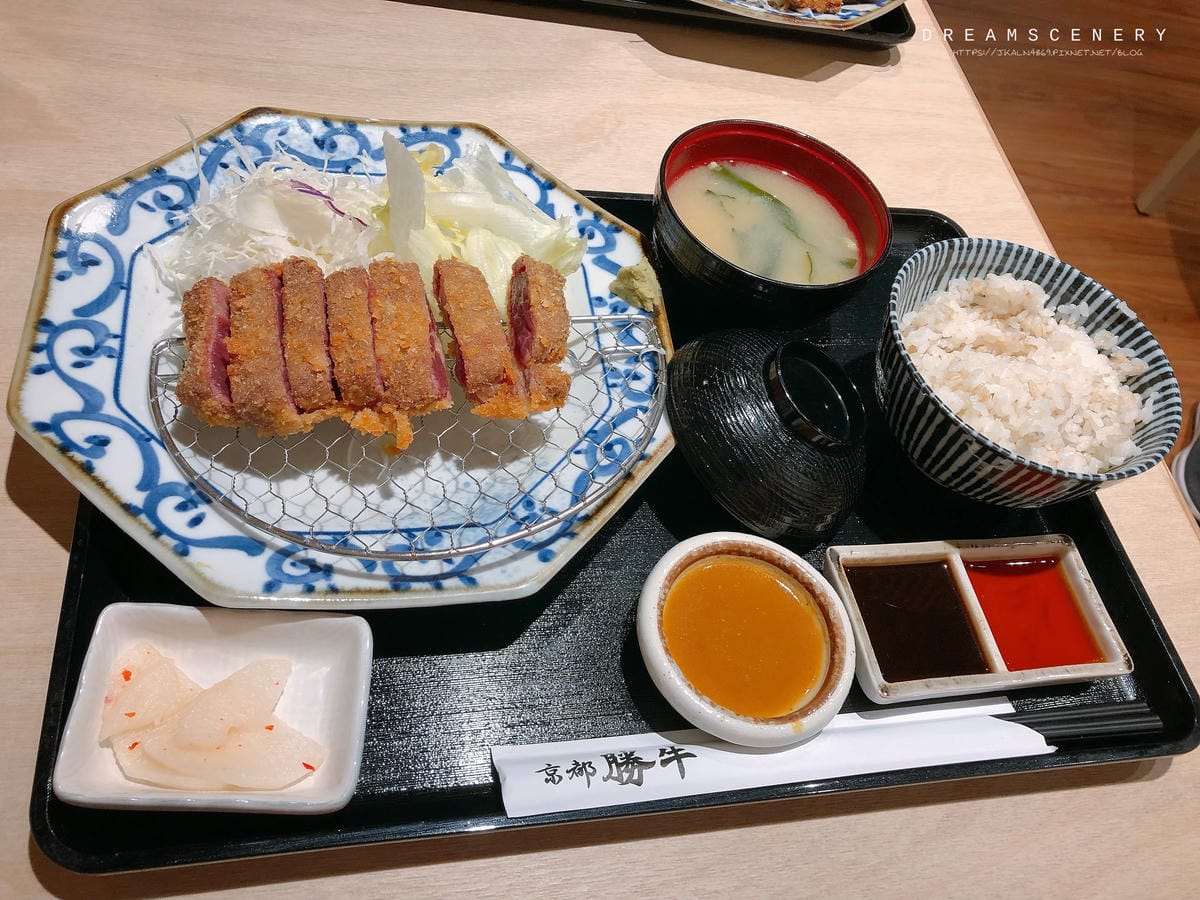 京都勝牛-新竹巨城店 京都勝牛-新竹巨城店