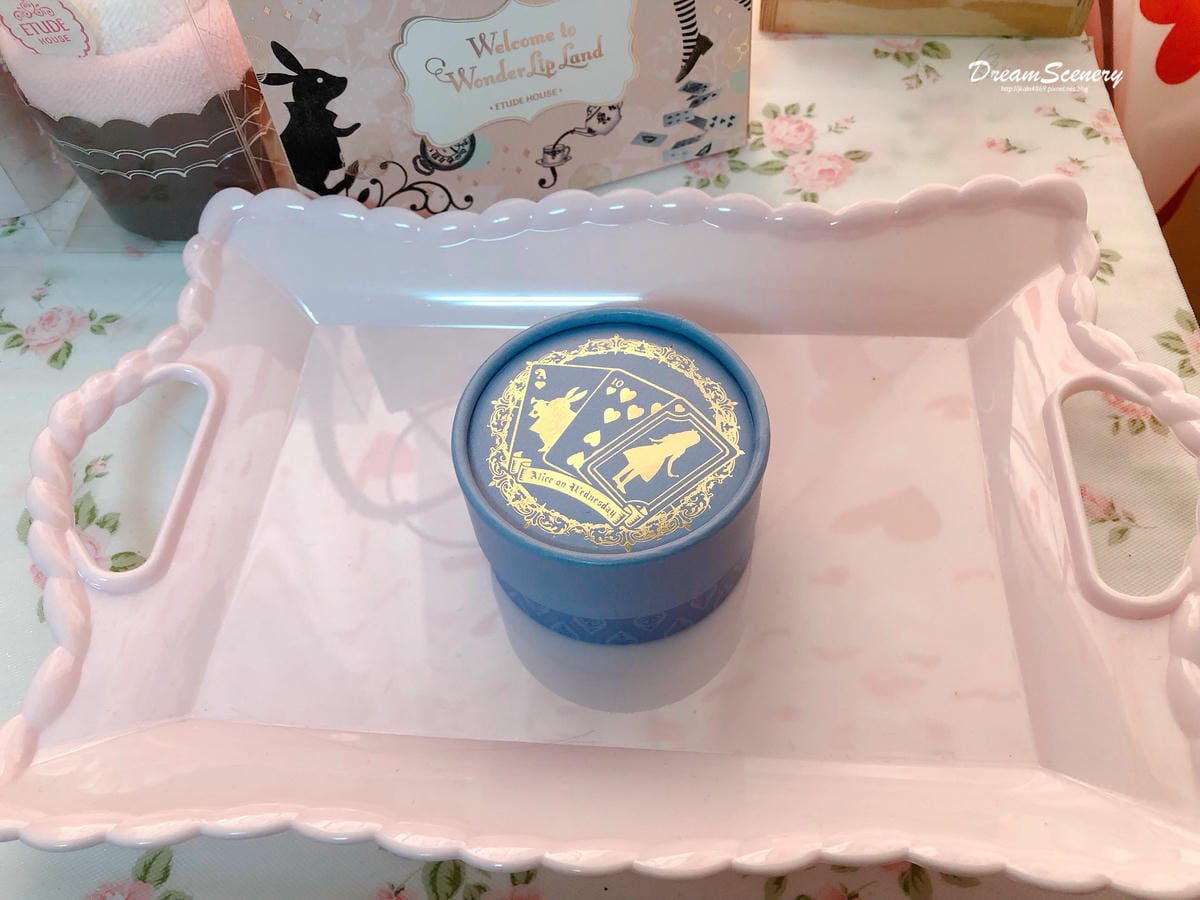 水曜日愛麗絲原宿店