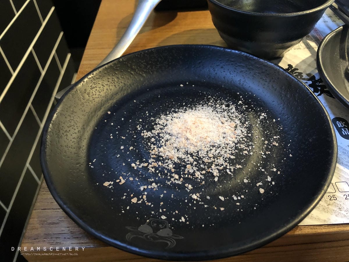嗑肉石鍋新竹金山店 嗑肉石鍋新竹金山店