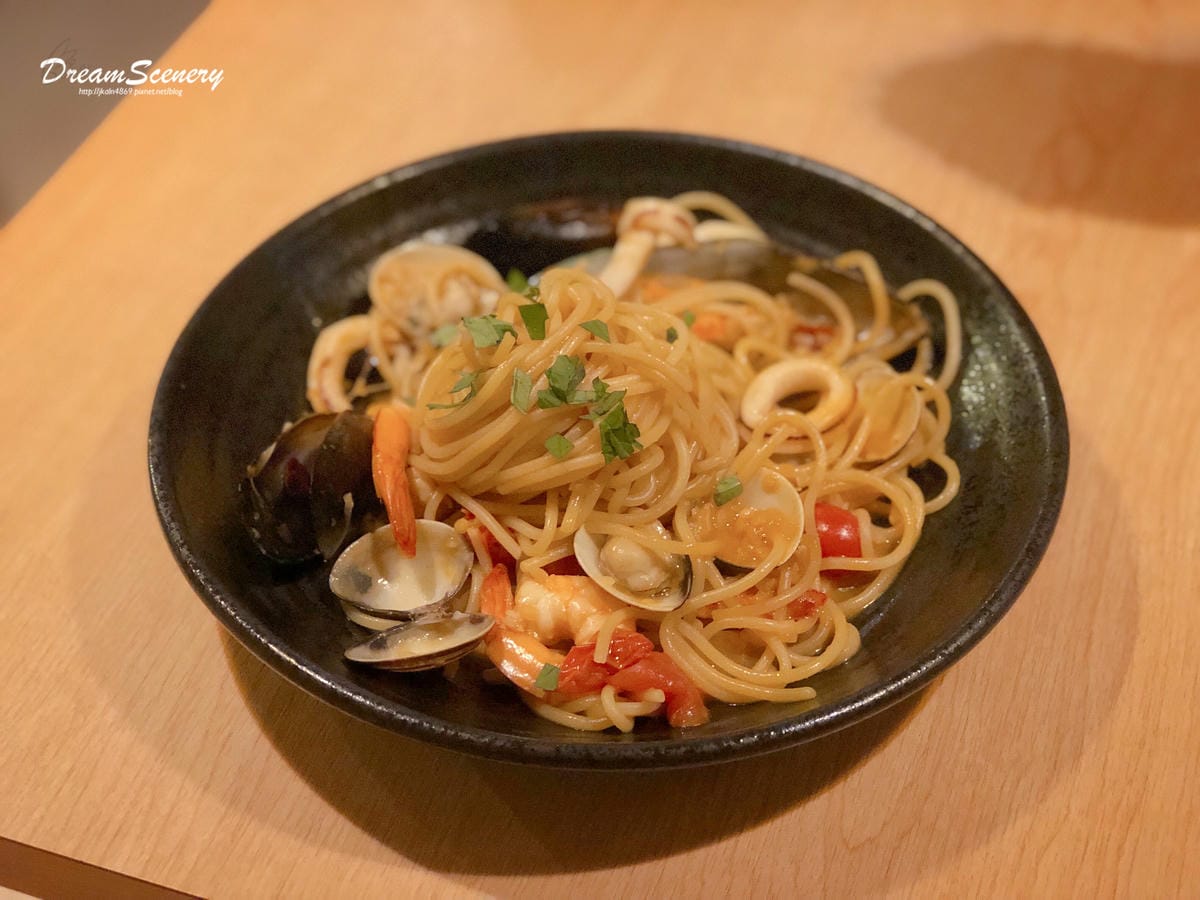YATS Stay to Eat 葉子餐廳 YATS Stay to Eat 葉子餐廳
