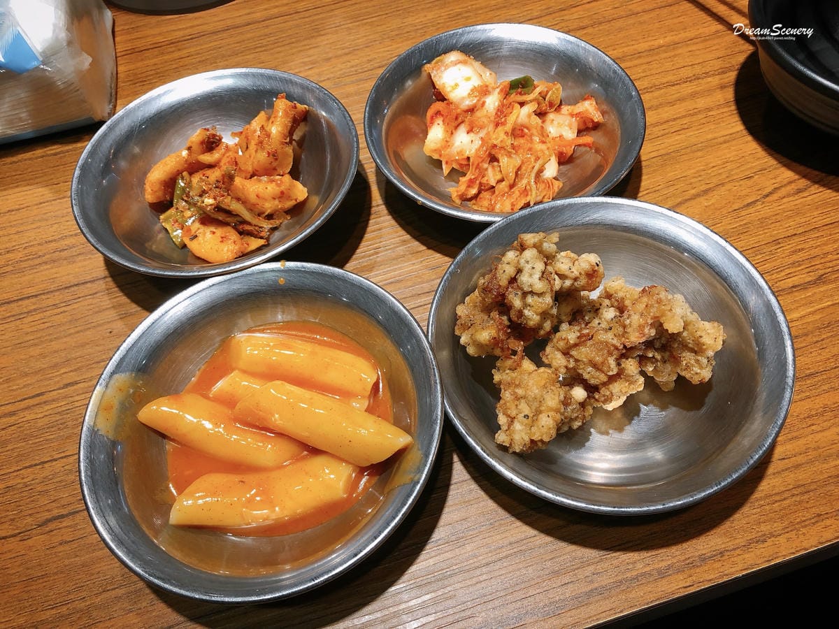 《肉倉》韓國烤肉吃到飽 《肉倉》韓國烤肉吃到飽