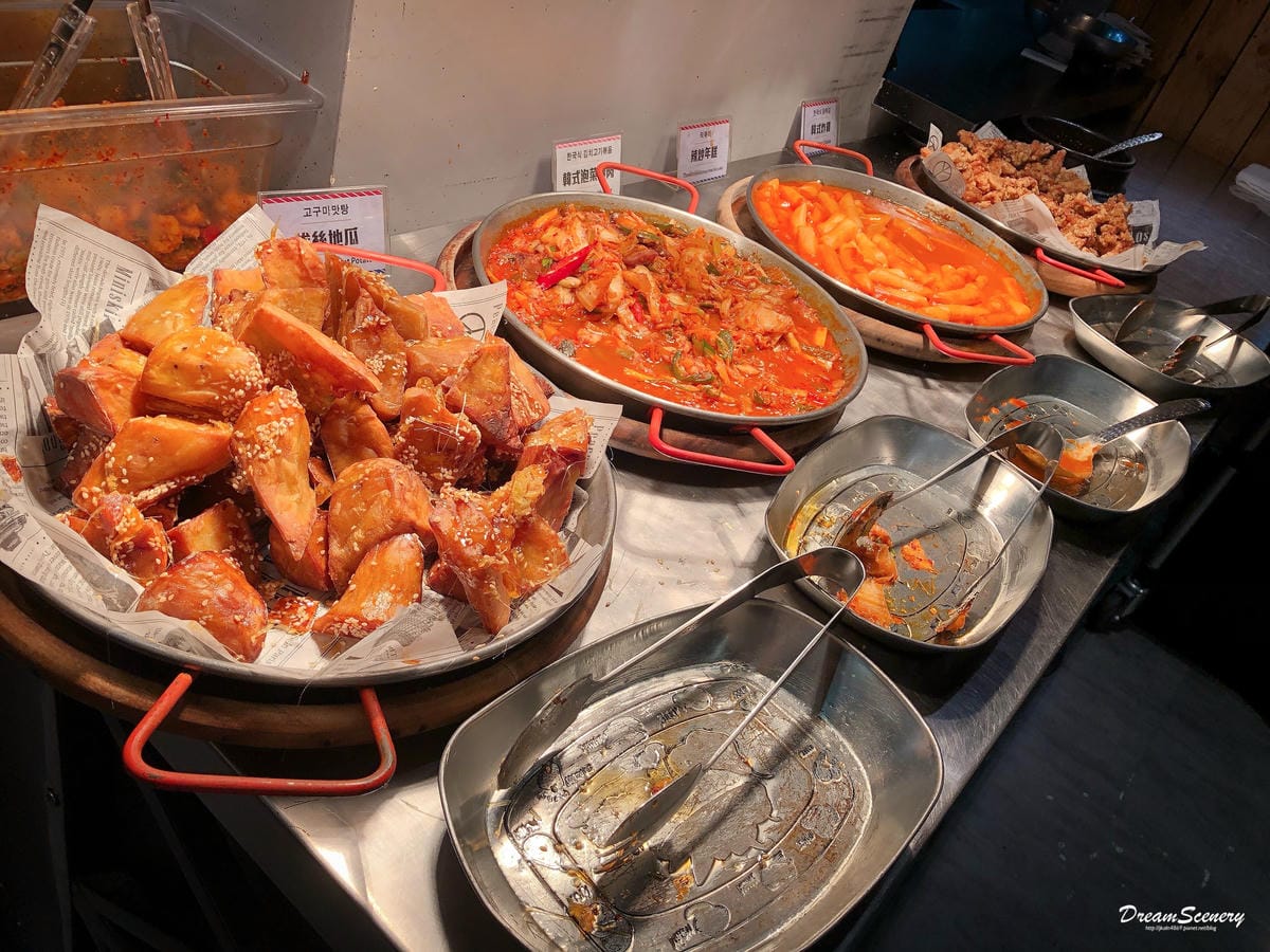 《肉倉》韓國烤肉吃到飽 《肉倉》韓國烤肉吃到飽